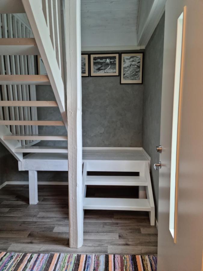Loftsleilighet Midt I Sentrum Skjervoy Bagian luar foto
