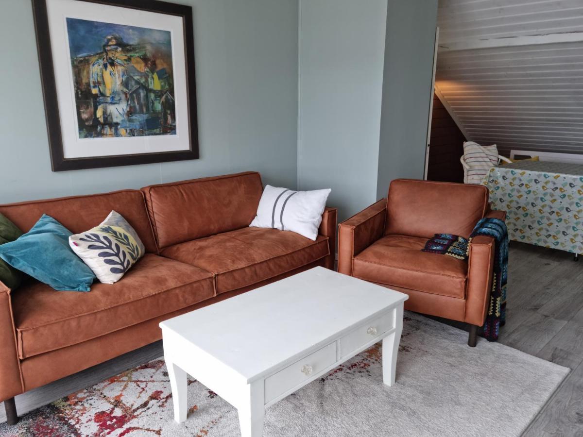 Loftsleilighet Midt I Sentrum Skjervoy Bagian luar foto